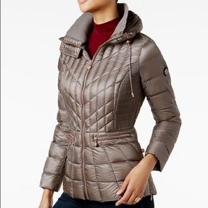 ✨Woman’s Bernardo Puffer Jacket✨